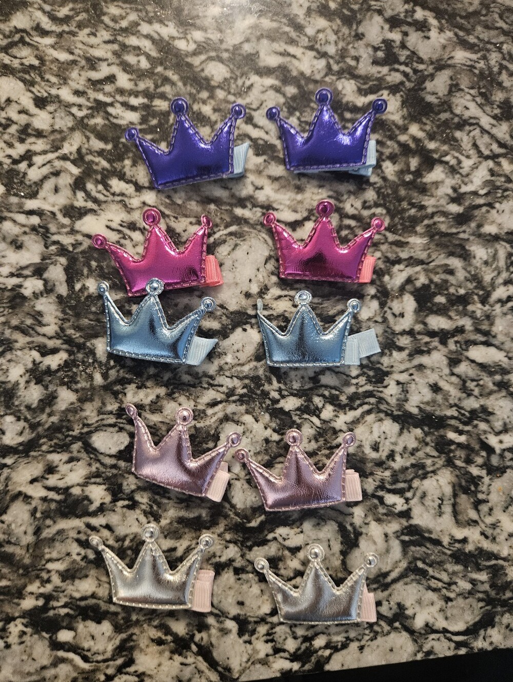 Mini Crown Hair Clips Set Of Ten - Picture 3 of 6